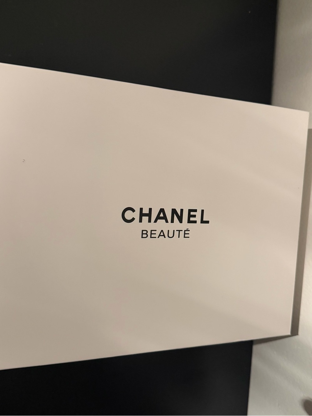 CHANEL Beauté Presentation Box - White & Black Logo